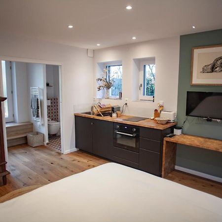 Lyonest Chambre D'Hotes ภายนอก รูปภาพ